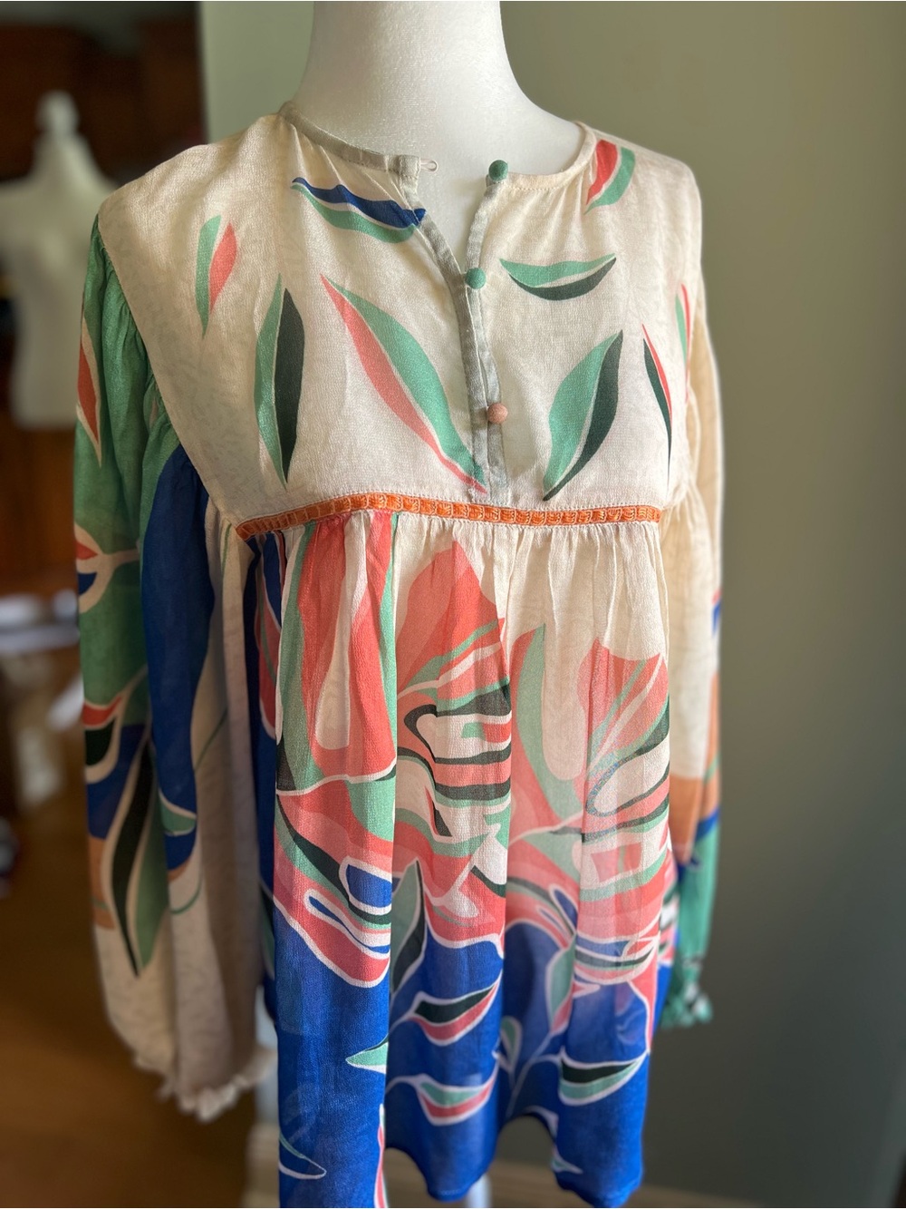 Artsy Flowy M Blouse Peasant Flowy Artsy Career Wear Multicolor Sage Green Blue